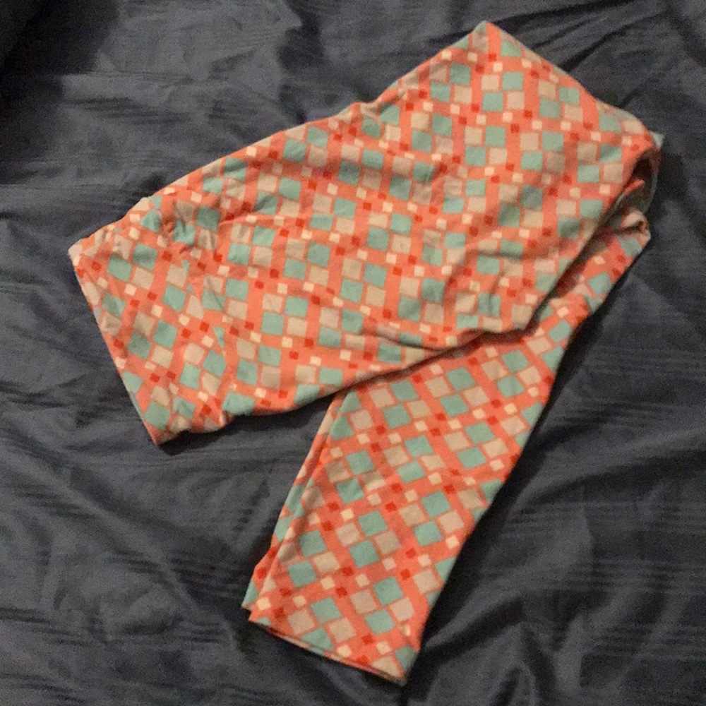 Lularoe OS Leggings